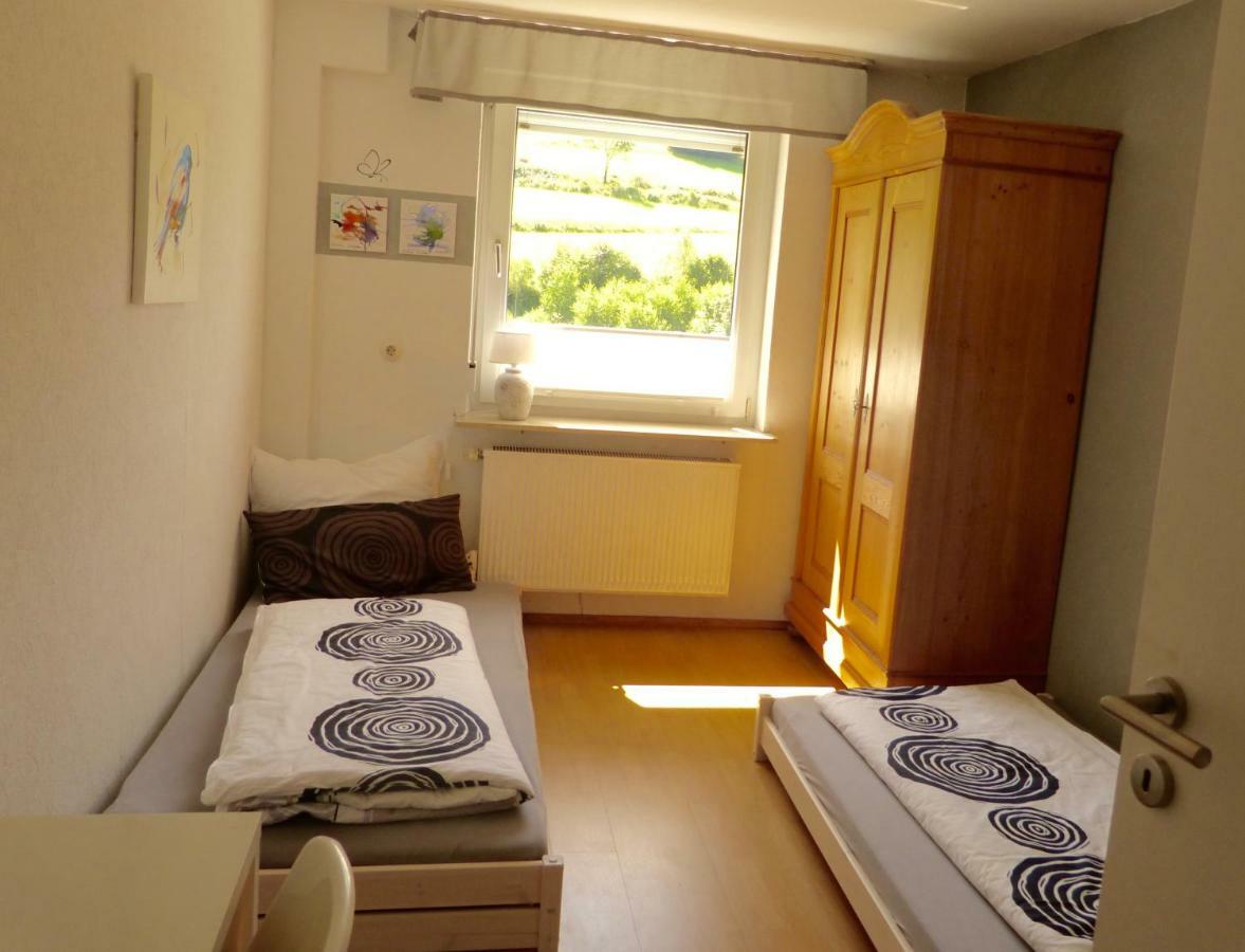 Ferienwohnung Rundumgruen Olpe bei Meschede Esterno foto