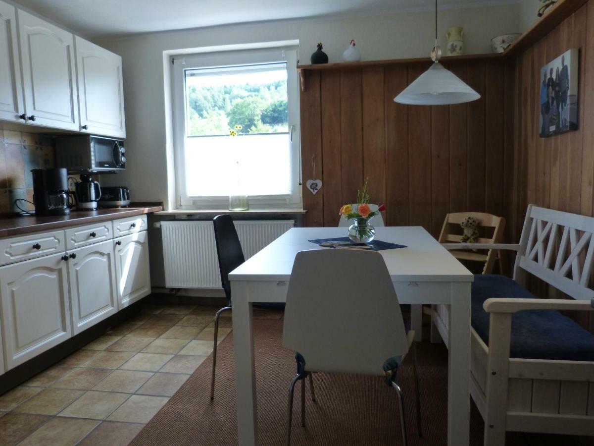 Ferienwohnung Rundumgruen Olpe bei Meschede Esterno foto